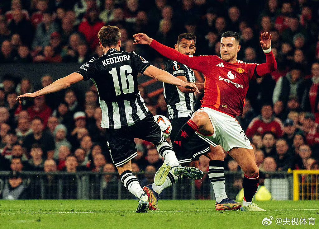 曼联战胜亚特兰大，挺进欧冠半决赛