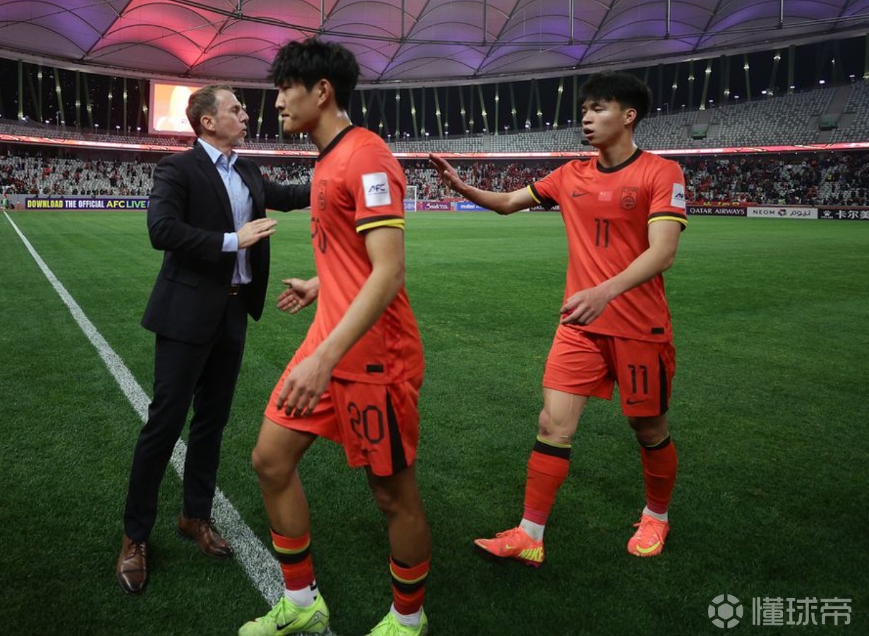 关于球队火爆庆祝,赢球狂欢助力球员奋勇拼搏的信息 关于球队火爆庆祝,赢球狂欢助力球员奋勇拼搏的信息