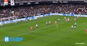 瓦伦西亚客场胜亚眠,稳固积分榜前列的简单介绍 瓦伦西亚客场胜亚眠,稳固积分榜前列的简单介绍