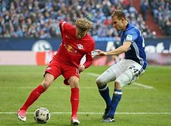 关于沙尔克客场逼平对手苦尝平局滋味的信息 关于沙尔克客场逼平对手苦尝平局滋味的信息