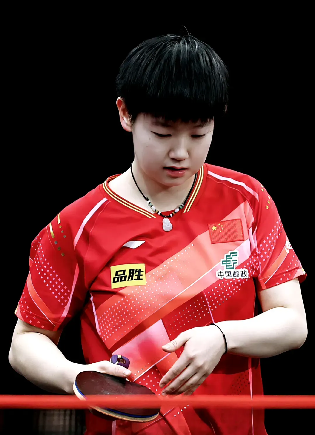 激烈角逐!优秀女球员展现斗志风采的简单介绍 激烈角逐!优秀女球员展现斗志风采的简单介绍