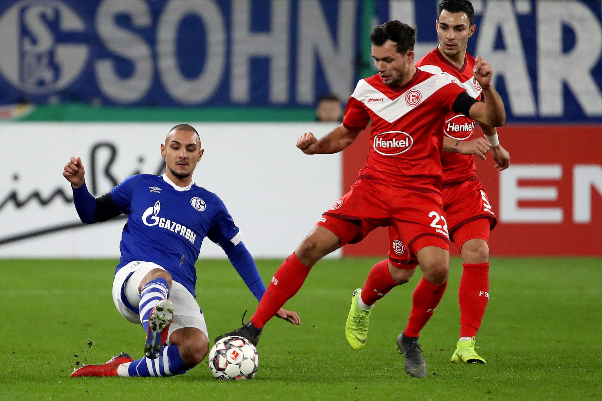 开云体育官方网站-柏林赫塔新援表现出色，助球队取得胜利