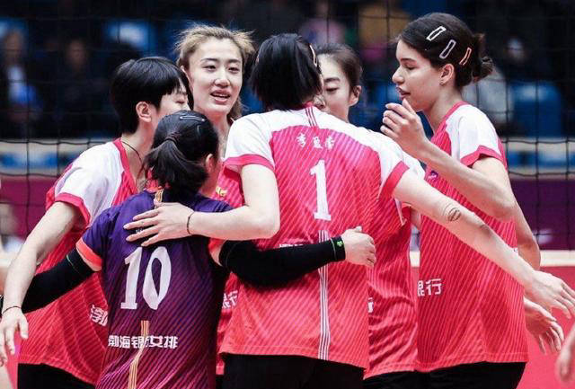 开云官网-欧国联比赛前夕即将拉开帷幕,球迷们翘首期盼