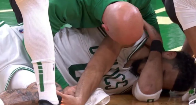 包含重庆队员伤情恶化,缺席未来多场比赛的词条 包含重庆队员伤情恶化,缺席未来多场比赛的词条