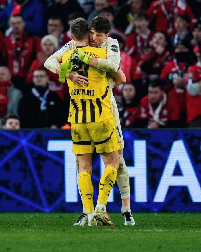 开云官网-包含多特蒙德客场击败对手，稳坐榜首的词条