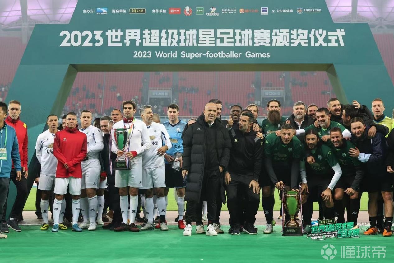 开云体育官方网站-国际足球联赛中球员赛场表现出色