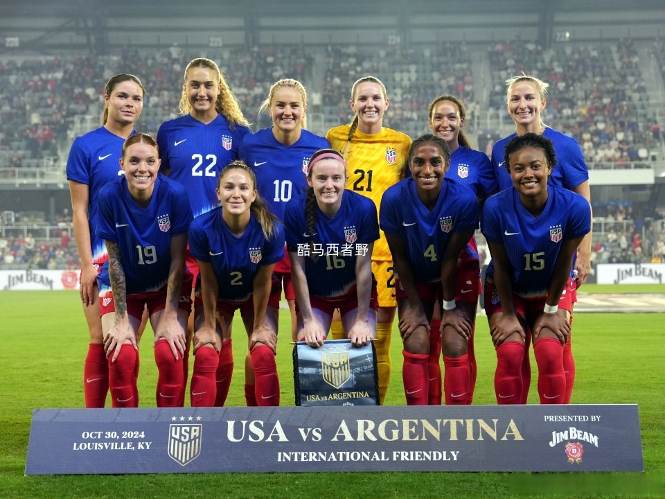 开云体育官网-荷兰女足喜获胜利，士气高涨迎接下一场比赛