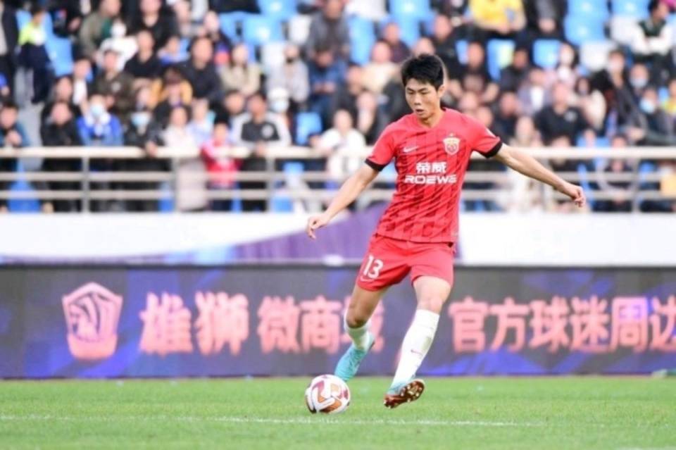 上海队在比赛结束后取得胜利,士气高涨的简单介绍 上海队在比赛结束后取得胜利,士气高涨的简单介绍