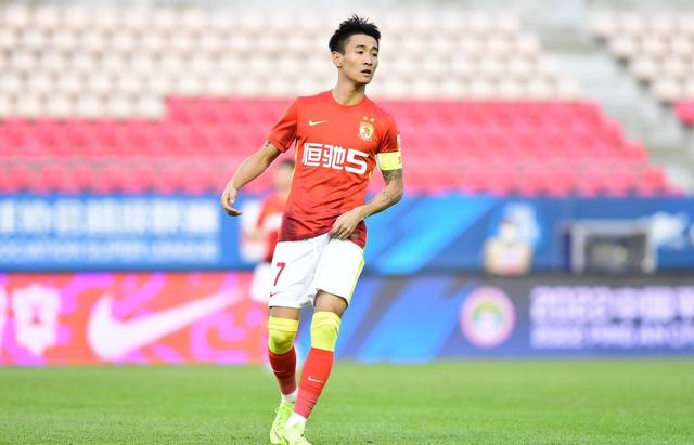 广州队遭遇连败,球队状态令人担忧的简单介绍 广州队遭遇连败,球队状态令人担忧的简单介绍