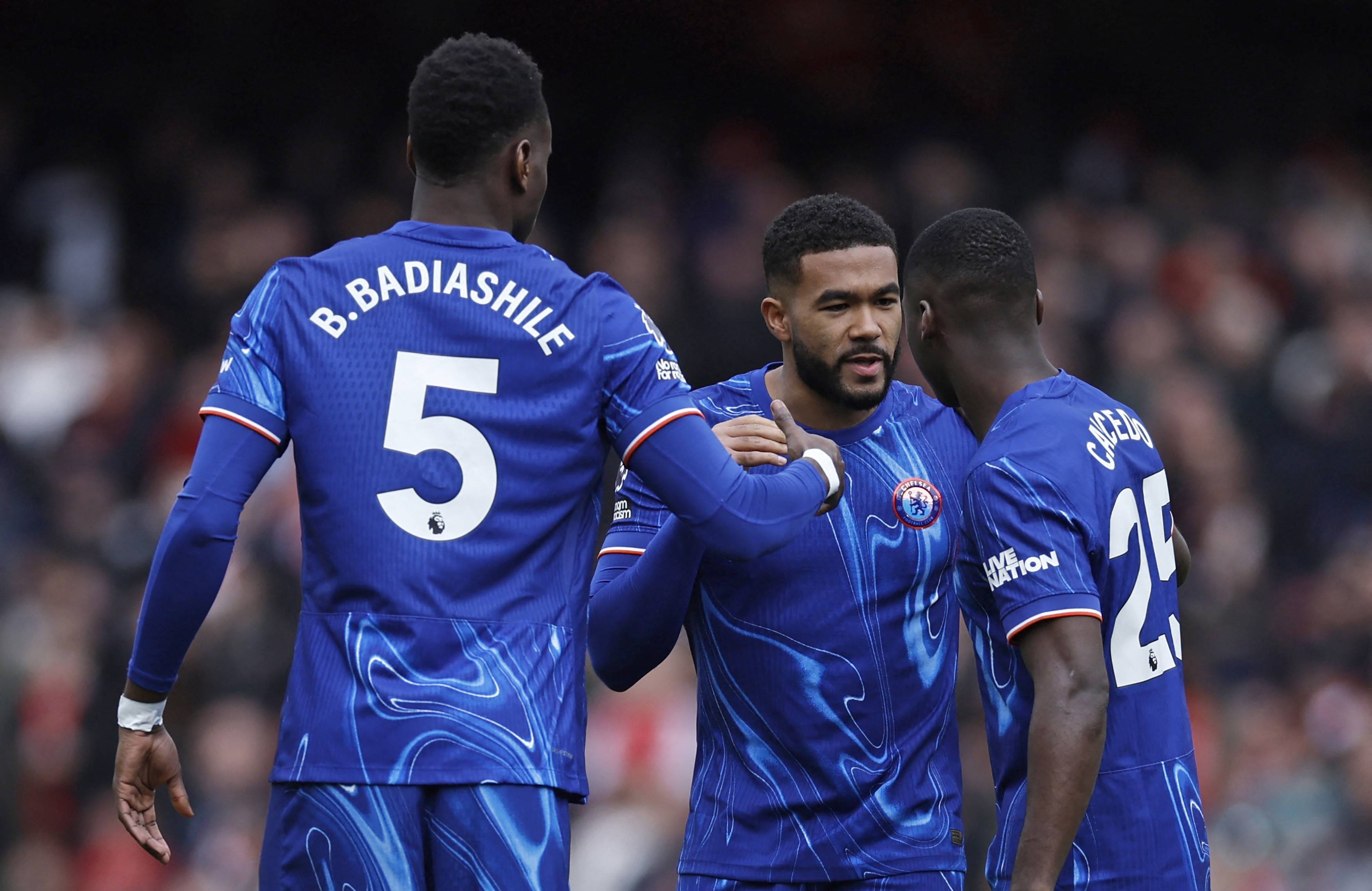 开云体育app-巴塞罗那团队协作不足，迎接挑战的简单介绍