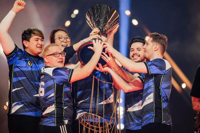 开云体育登录-美洲冠军队出战亚洲对手，硝烟弥漫鏖战沙场的简单介绍