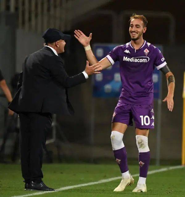 开云体育中国-包含都灵主场3-2击败佛罗伦萨，展现实力的词条