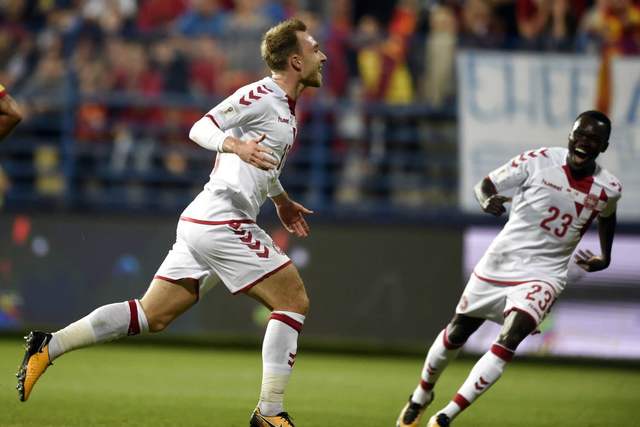 波兰队在紧张对决中战胜丹麦 波兰队在紧张对决中战胜丹麦