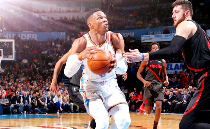 开云体育中国-开拓者队队员配合默契，取得胜利