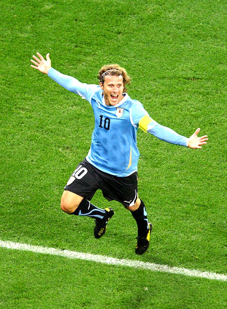 网球赛事中曼联战胜对手成功落败 网球赛事中曼联战胜对手成功落败