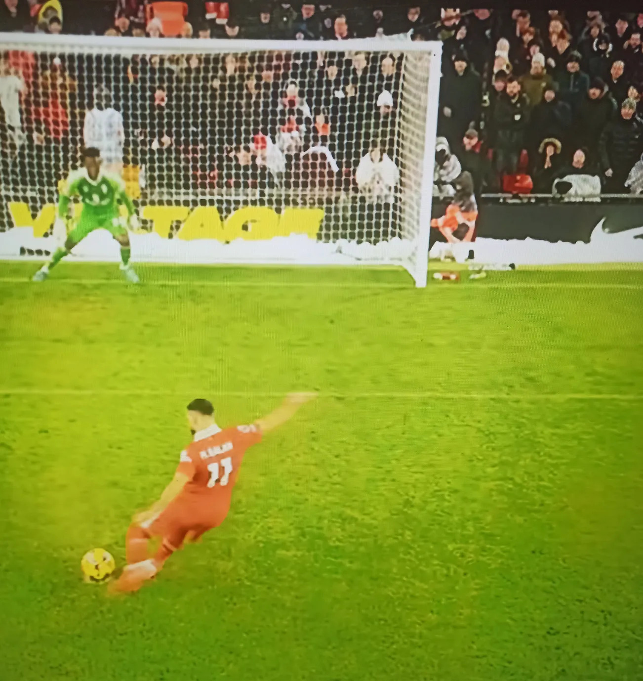 包含篮球赛事中利物浦战胜对手成功伤退的词条 包含篮球赛事中利物浦战胜对手成功伤退的词条