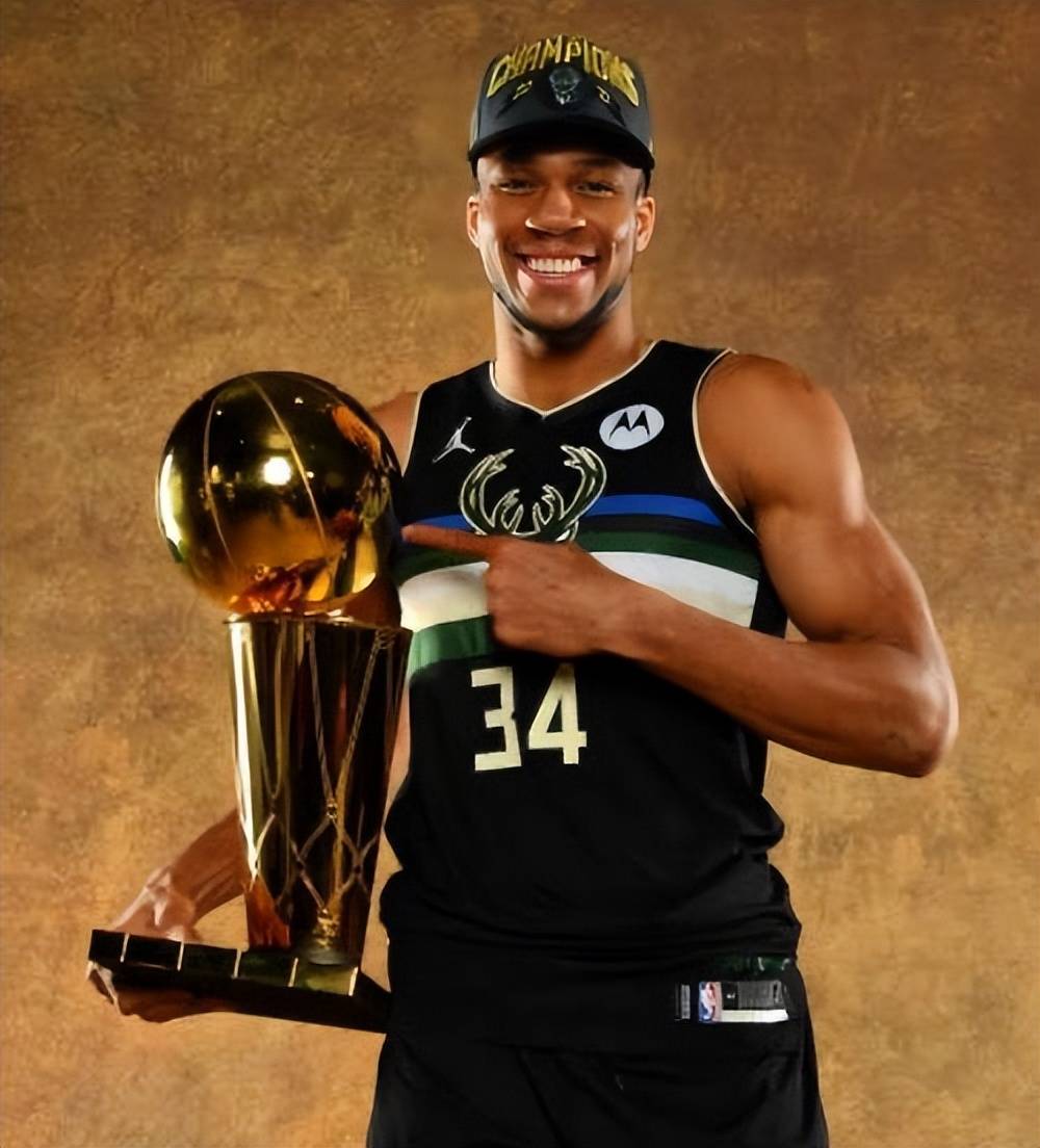 开云体育入口-包含火箭惨遭雄鹿逆转，总分81比91告负的词条