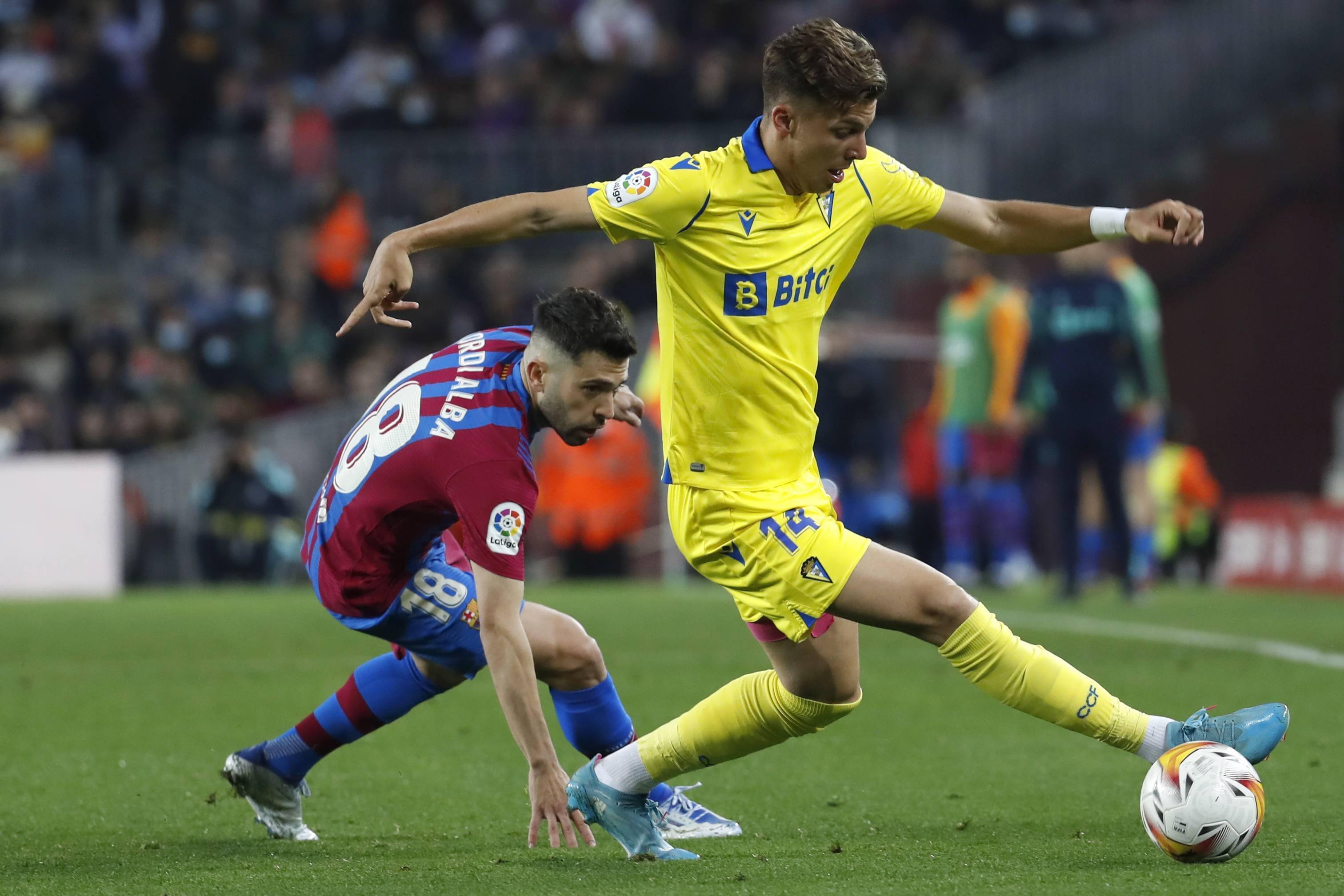 开云体育平台APP-赫塔菲表现出色，给对手带来压力的简单介绍