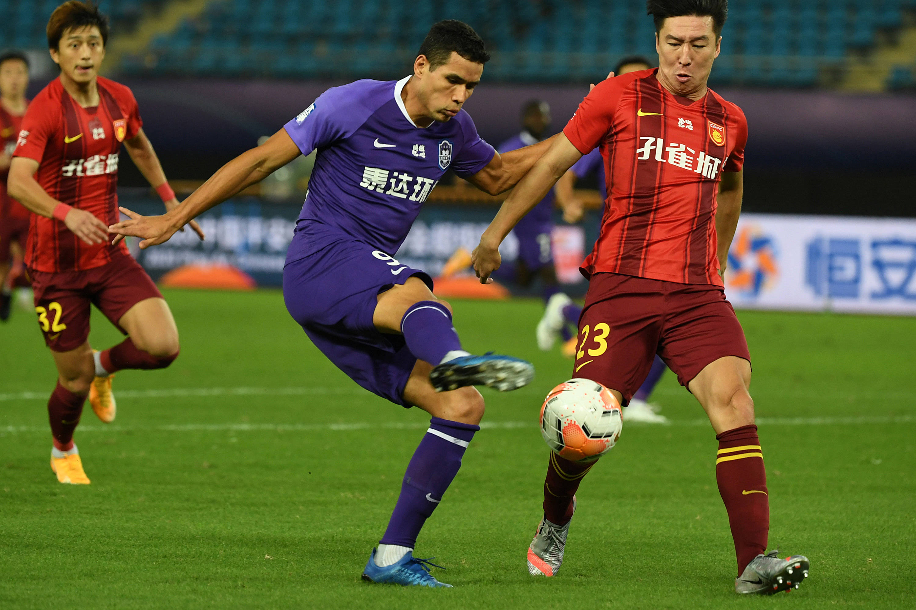 包含河北华夏幸福球员伤愈复出再战主场的词条 包含河北华夏幸福球员伤愈复出再战主场的词条