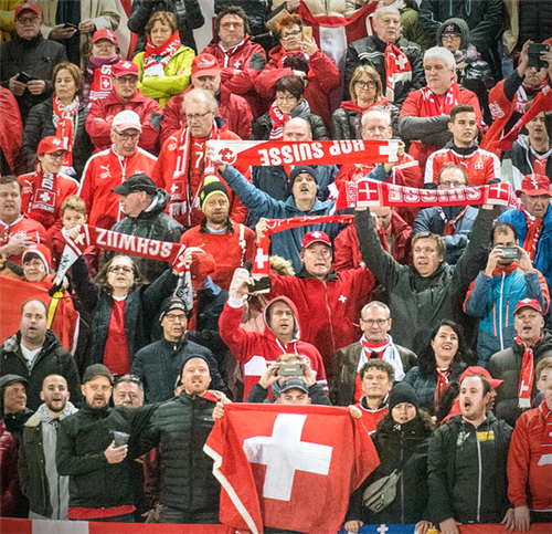 俄罗斯队以绝对优势,成功杀入欧洲杯四强场 俄罗斯队以绝对优势,成功杀入欧洲杯四强场