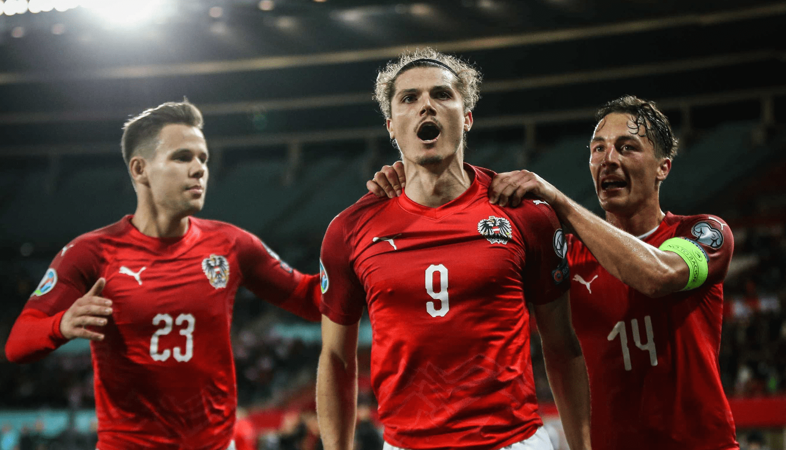 澳大利亚球队壮志凌云,勇夺胜利 澳大利亚球队壮志凌云,勇夺胜利