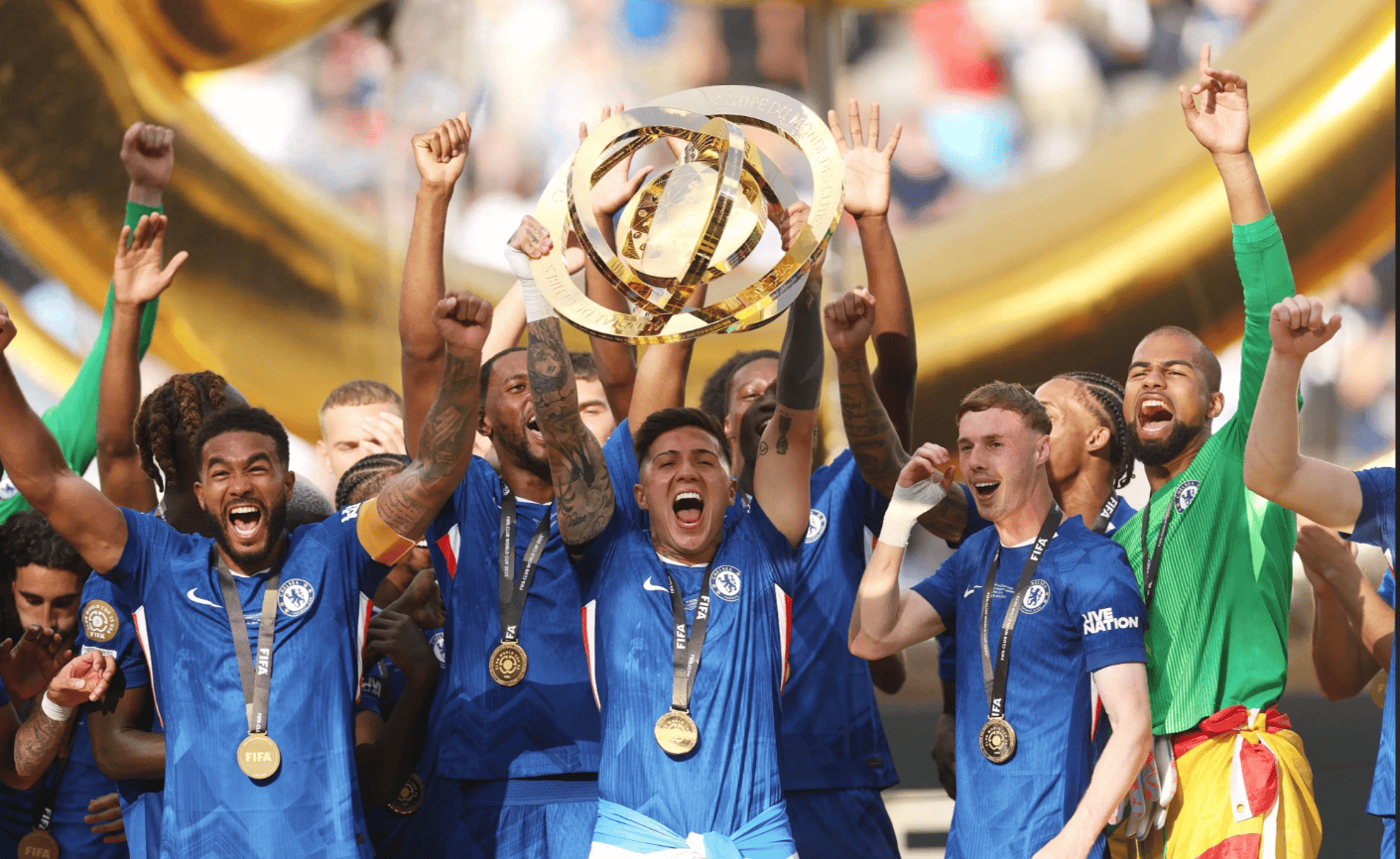 开云体育官网-切尔西主场憾平富勒姆，球迷不满