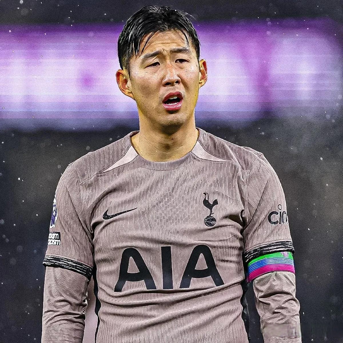 包含利物浦横扫秘鲁,孙兴慜一己之力扛起全队的词条 包含利物浦横扫秘鲁,孙兴慜一己之力扛起全队的词条